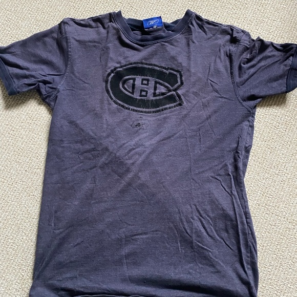 Reebok Canadiens size S t-shirt - Picture 1 of 2